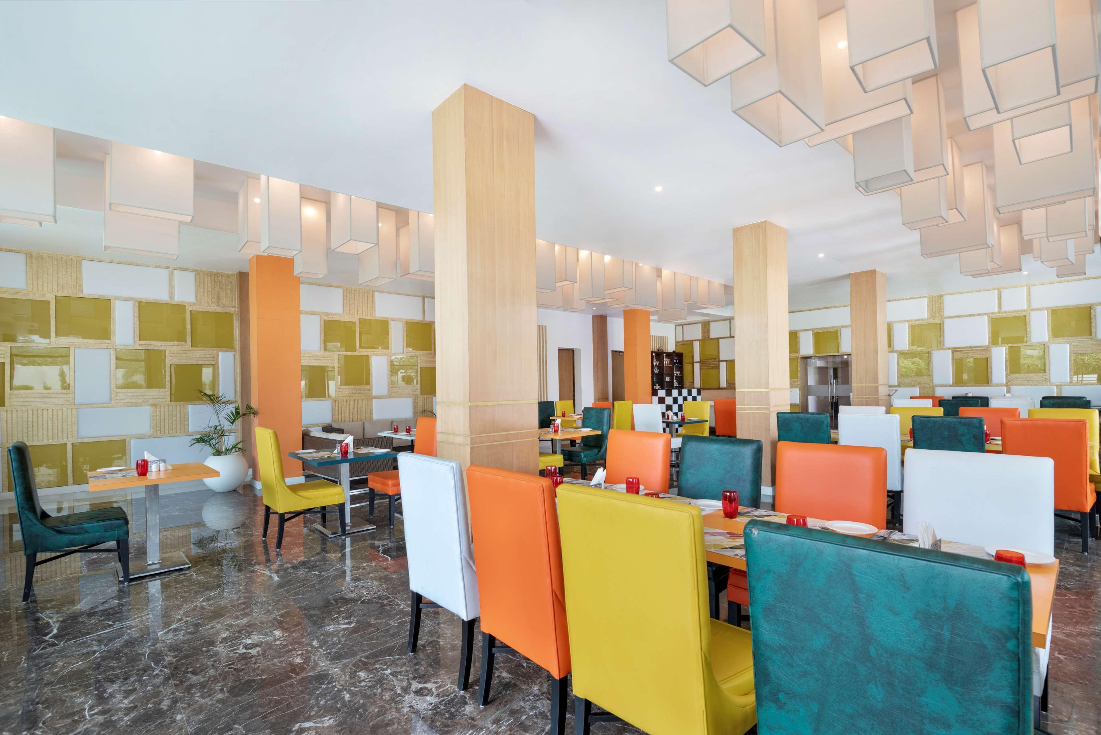 Radisson Hotel Bareilly Airport Extérieur photo