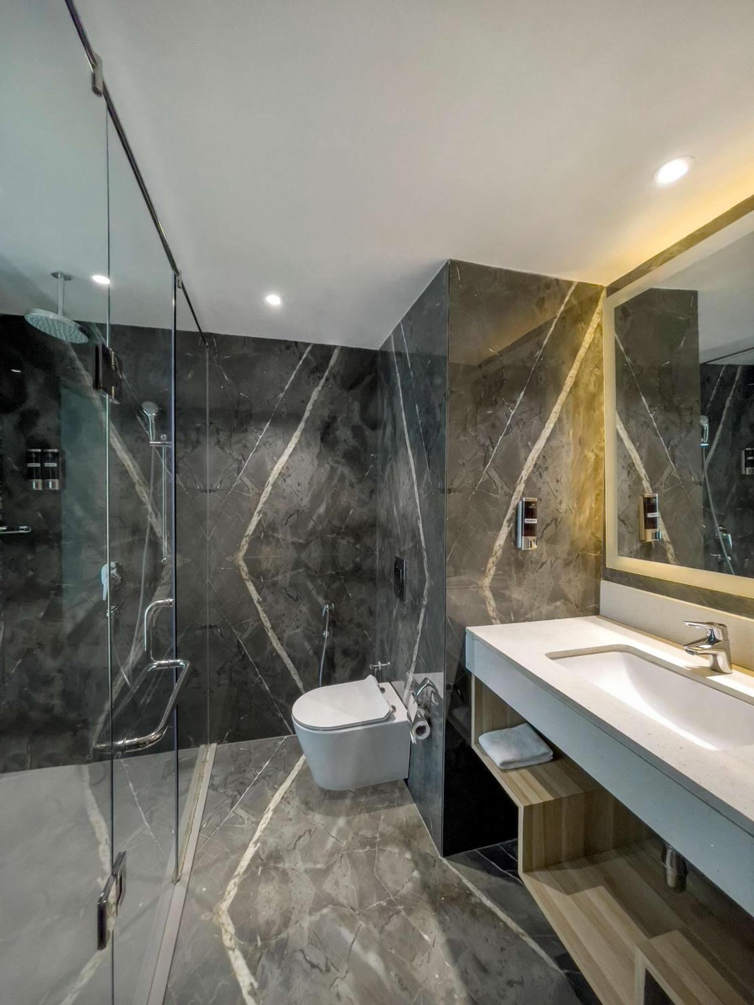 Radisson Hotel Bareilly Airport Extérieur photo