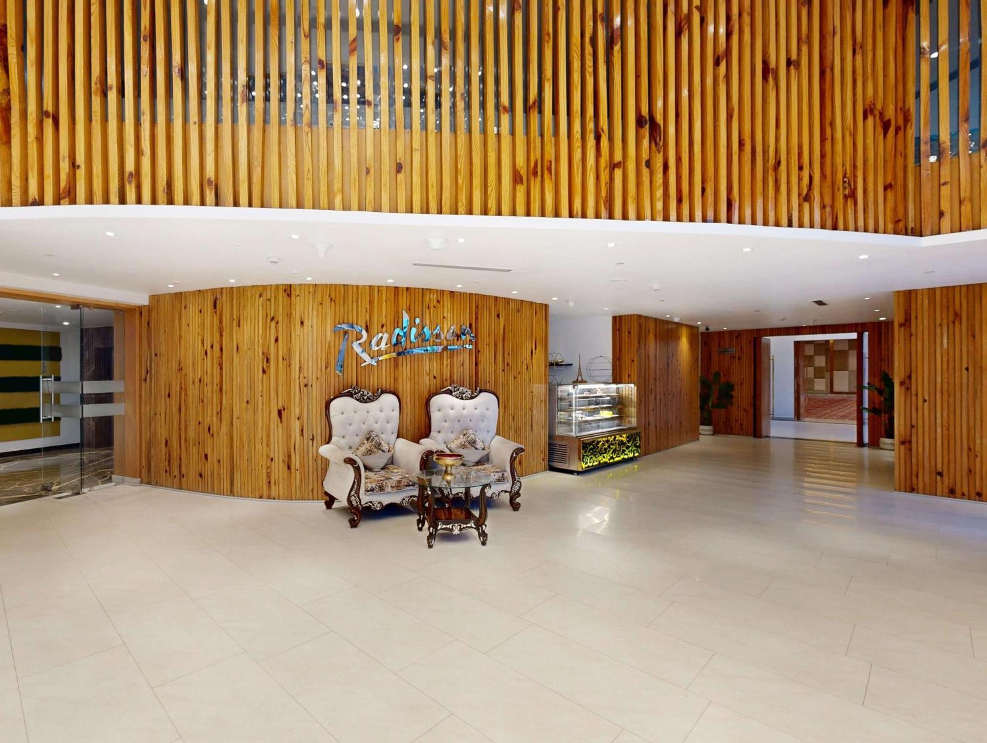 Radisson Hotel Bareilly Airport Extérieur photo